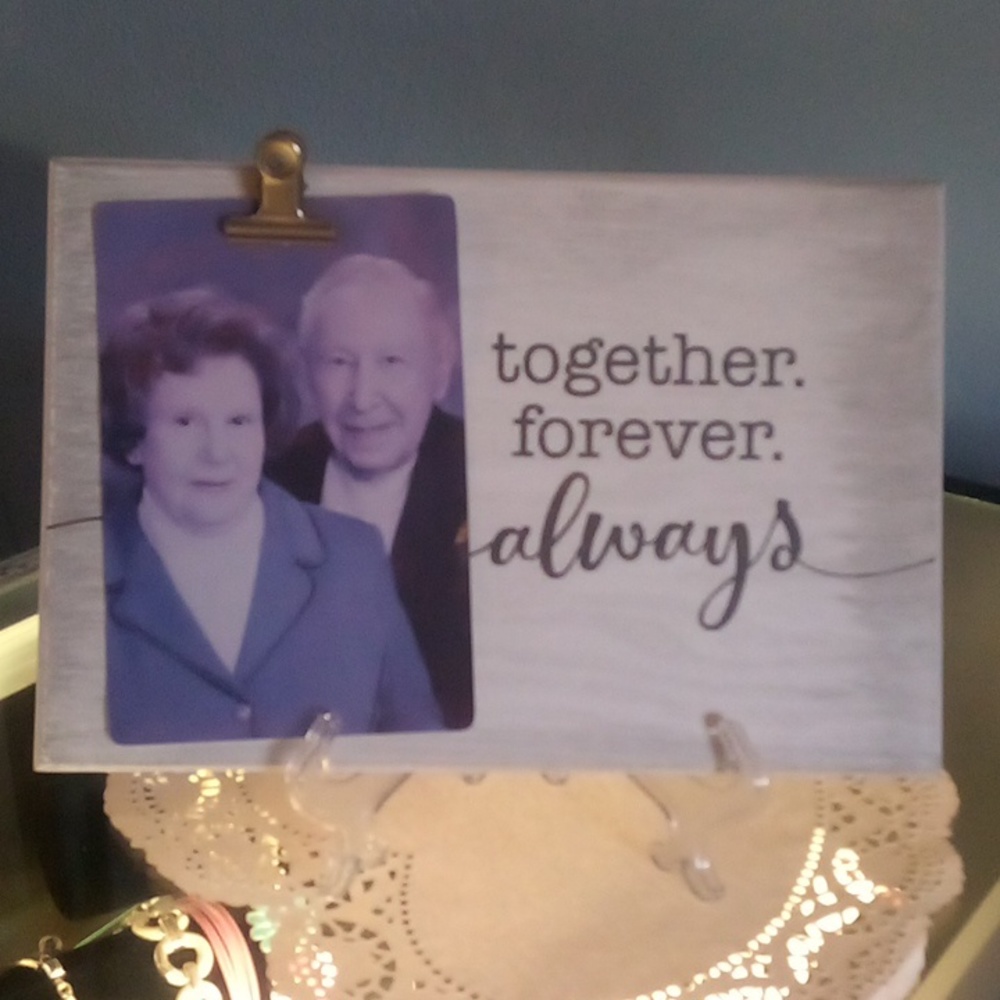 Photo frame